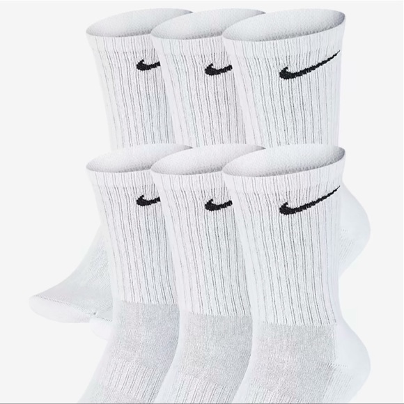 Nike
Training Crew Socks (6 Pairs)
Nike Everyday Cushioned - Picture 9 of 16